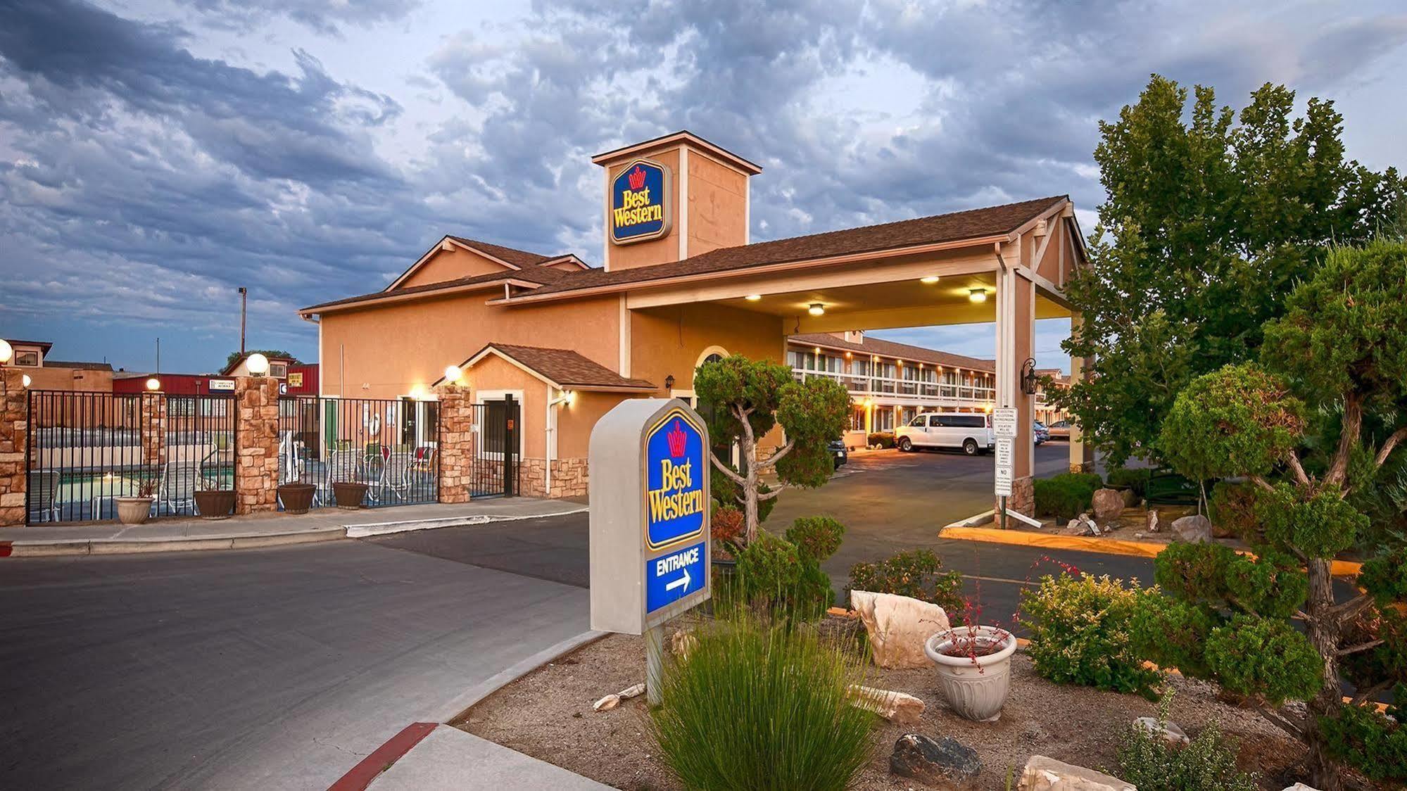 Best Western Fallon Inn & Suites Eksteriør billede
